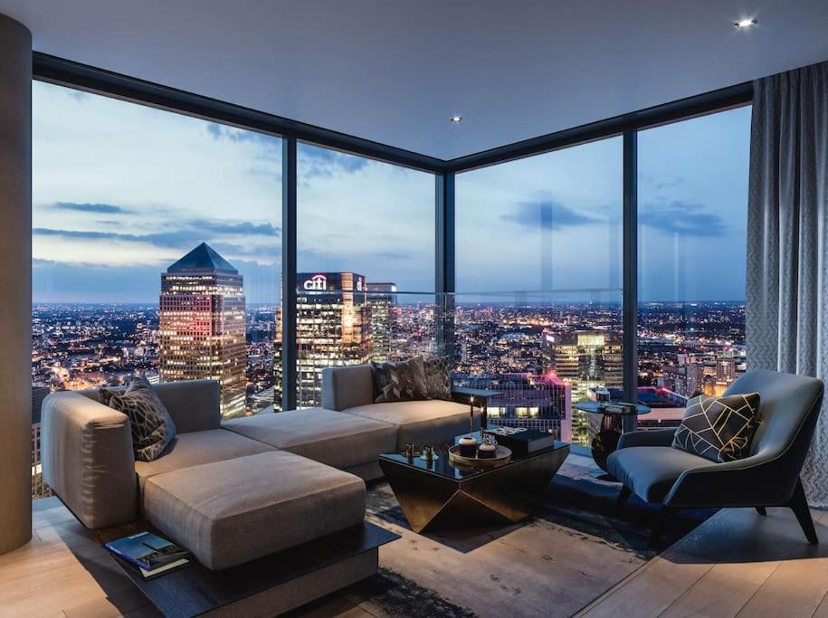 Skyview Waterside City Luxury Apartment ลอนดอน ภายนอก รูปภาพ